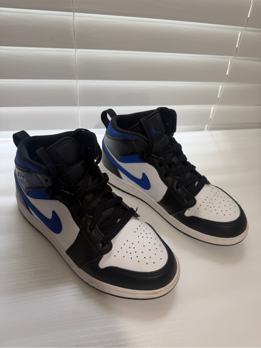 Nike Air Jordan 1 Mid Black/White/Royal